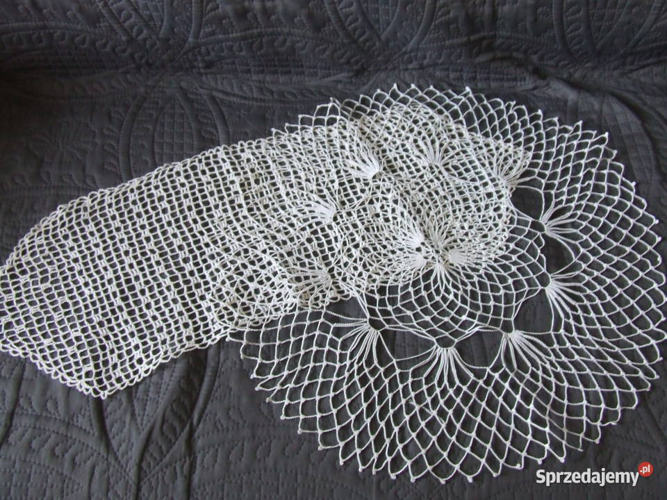 Ażurowe serwetki wykonane na szydełku pajączek dolnośląskie Oborniki Śląskie