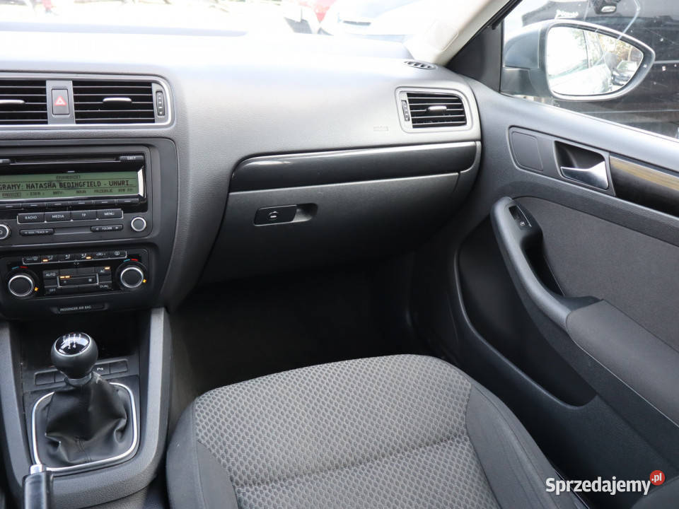 VW Jetta 16 TDI radio Volkswagen Katowice
