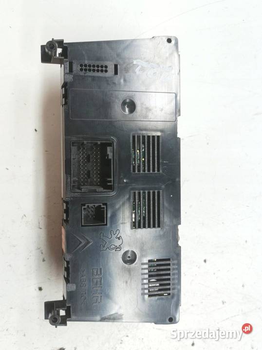 PANEL NAWIEWU 96738322XT Peugeot 3008 I 2008 sprzedam