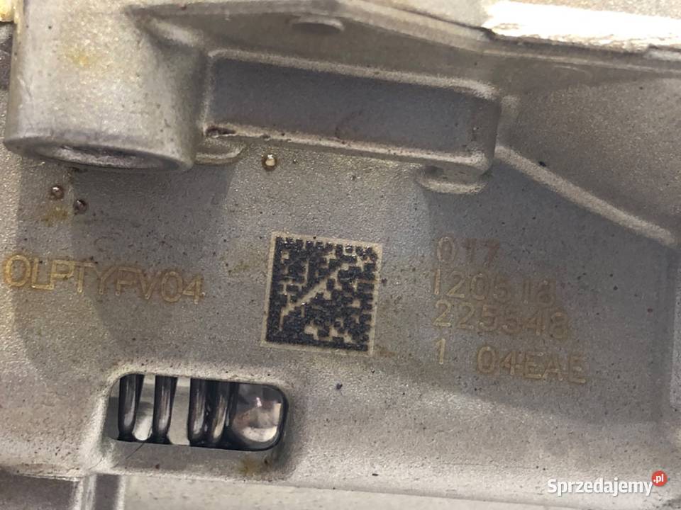 POMPA OLEJU SKODA OCTAVIA III 04E115109S 14 150 osobowe podkarpackie