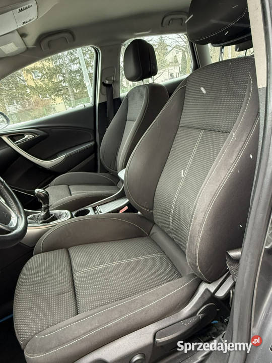 Opel Astra Opel Astra IV 14B 2011r Kombi Sokołów Podlaski