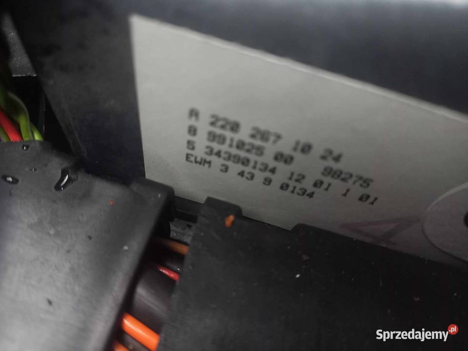 Mercedes W220 wybierak keyless sprawny w 100 Wyposażenie elektryczne Sławno