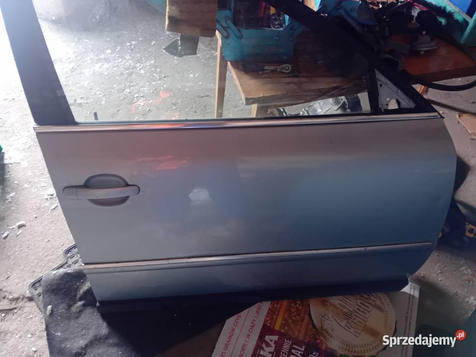 Drzwi przod pra passat kombi