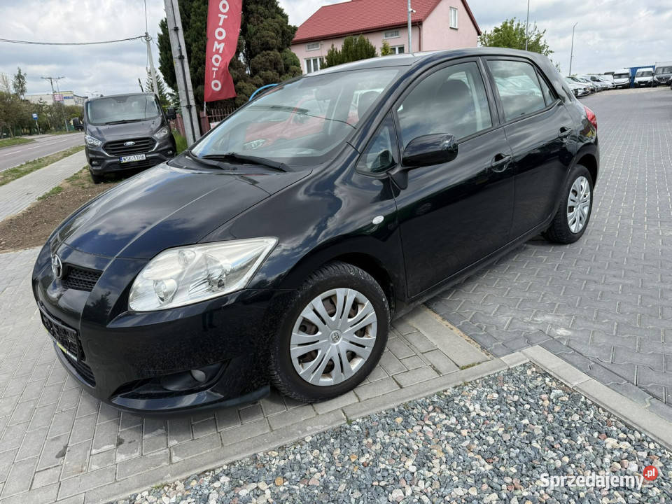 Toyota Auris Toyota Auris 20D4D 2007r