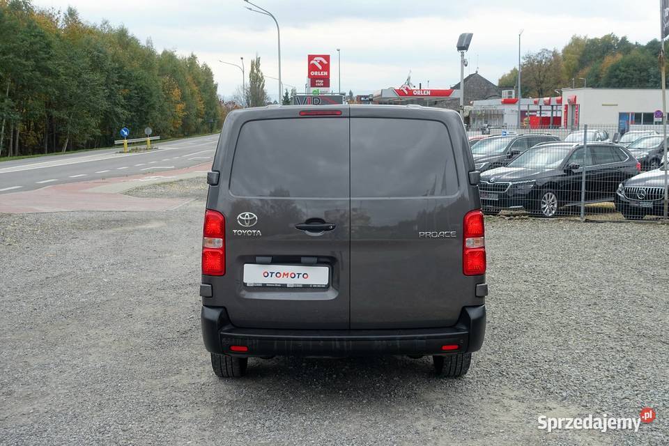 TOYOTA PROACE 20D4D 122 FAKTURA VAT 23 SALON VAT marża Buczkowice