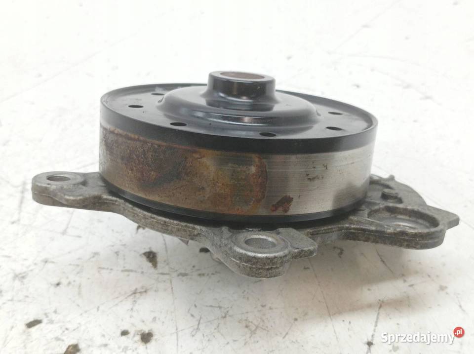 POMPA WODY 16 16V VVTI Toyota Corolla XI 2013