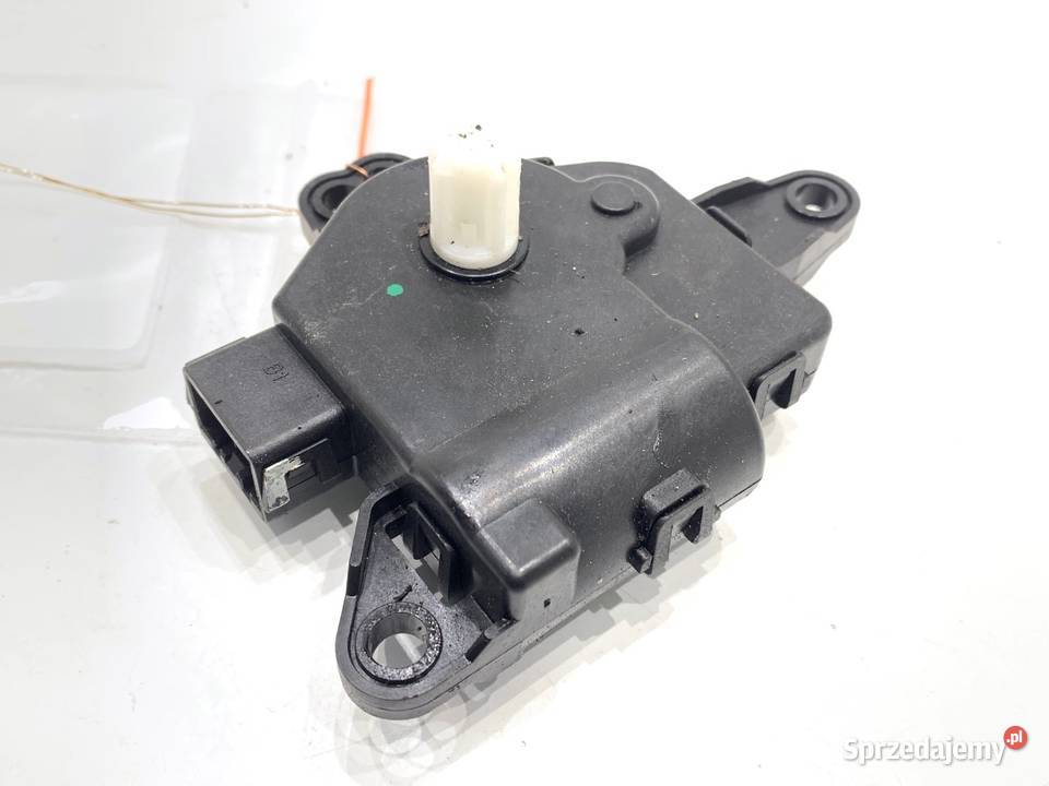 SILNIK NAGRZEWNICY KIA D266EB9AA01 CEED 1218