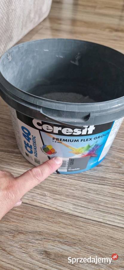 fuga Ceresit CE40 szara grapithite folia w Kraków