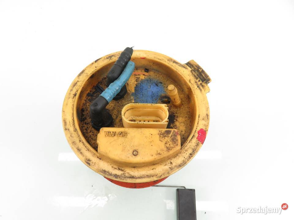 POMPA PALIWA VW GOLF V 19 TDI 1K0919050D osobowe Pompy paliwa