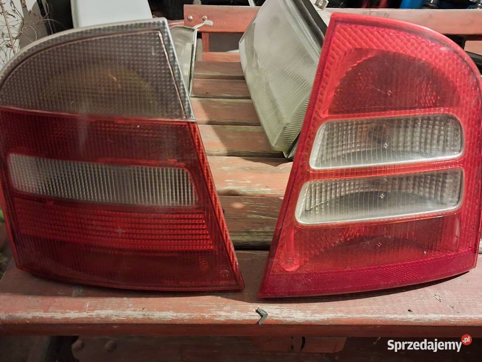 Lampy tył Skoda Octavia 1 osobowe Radomsko