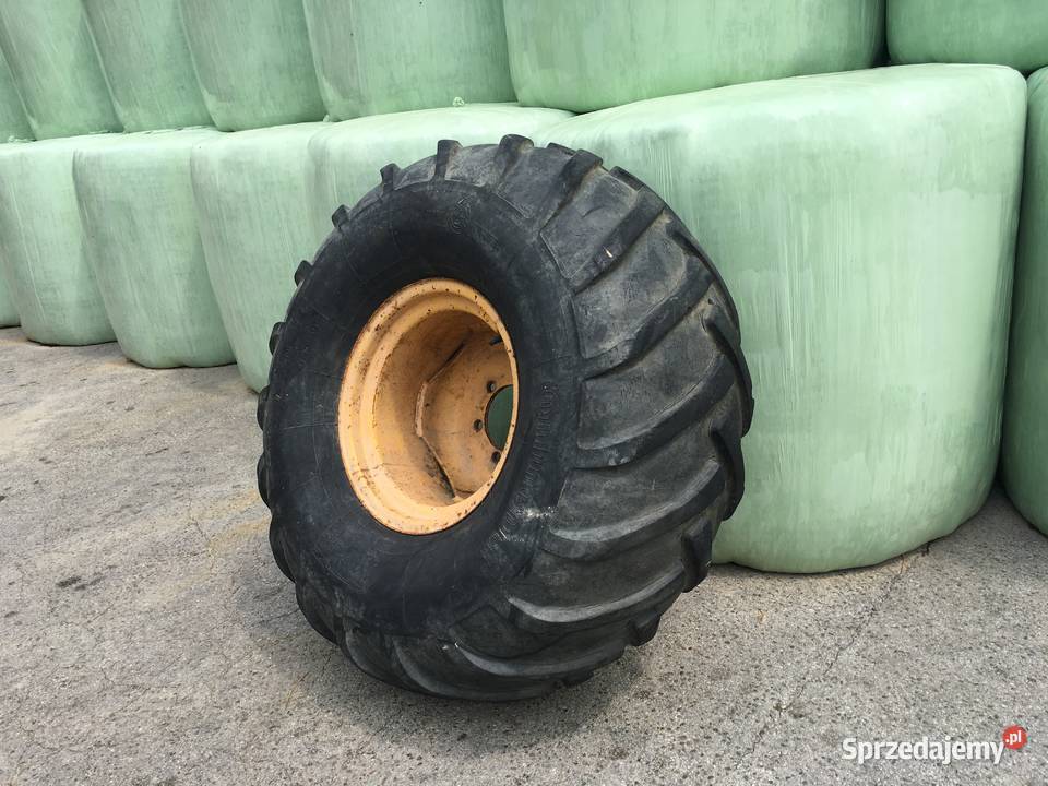 Opona Continental 2020 z felgą Kombajn Massey Słopnice