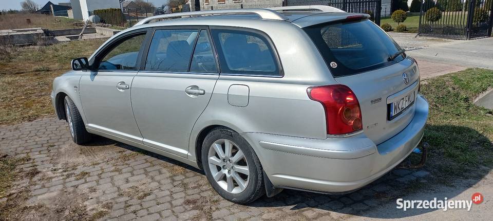 Toyota Avensis T25 D4D Hak Kombi w pełni sprawne diesel Skaryszew