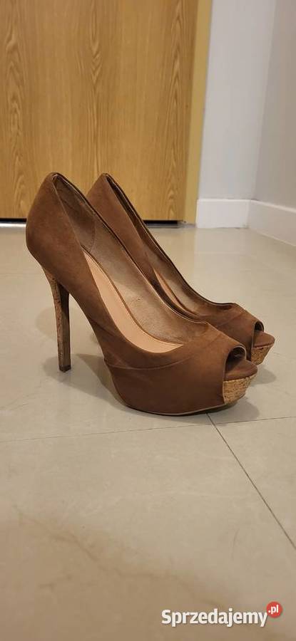 Obcasy 10 Bershka 37 rozmiar Bershka mazowieckie Warszawa