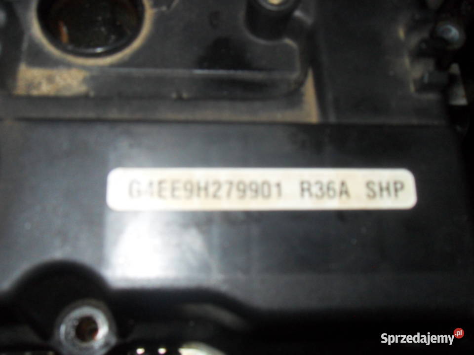 Dekiel klawiatury silnika 14 b Kia Rio z 2008 r