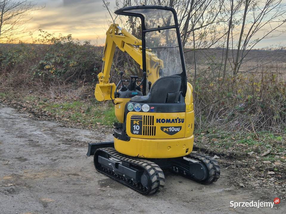 Koparka KOMATSU PC10UU Małuszyn
