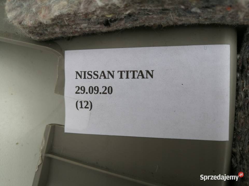 POSZYCIE OSŁONA SŁUPKA NISSAN TITAN ARMADA osobowe wielkopolskie Nowy Tomyśl