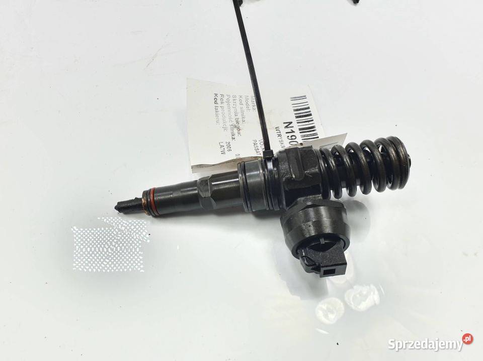 WTRYSKIWACZ VOLKSWAGEN PASSAT B6 038130073AG osobowe kujawsko-pomorskie Lipno