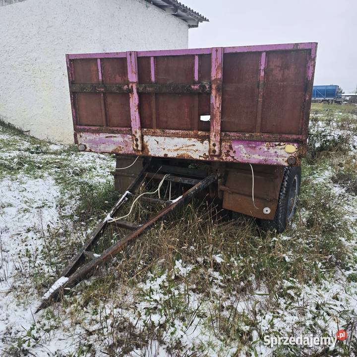Przyczepy uszkodzony sprzedam