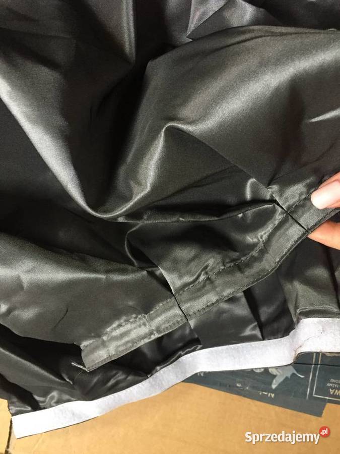 Skirting grafitowy 143x75 Wrocław