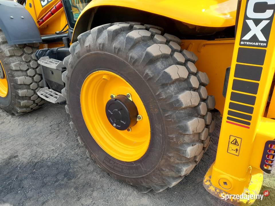 JCB 4CX 2024 1600MTH DUALDRIVE 3CX CAT CASE Krotoszyn