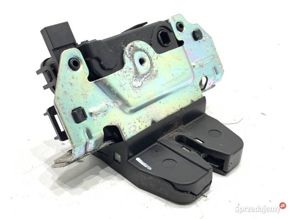 ZAMEK KLAPY TYŁ OPEL ASTRA H Hatchback 0414