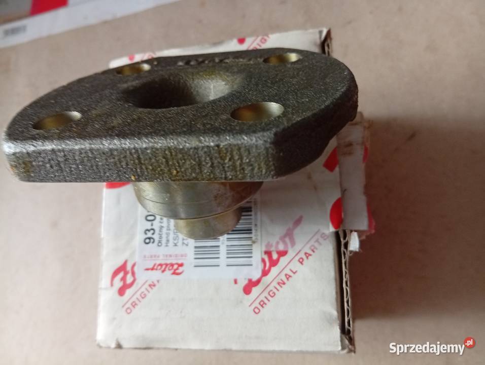 Sworzeń zwrotnicy dolny CA Zetor