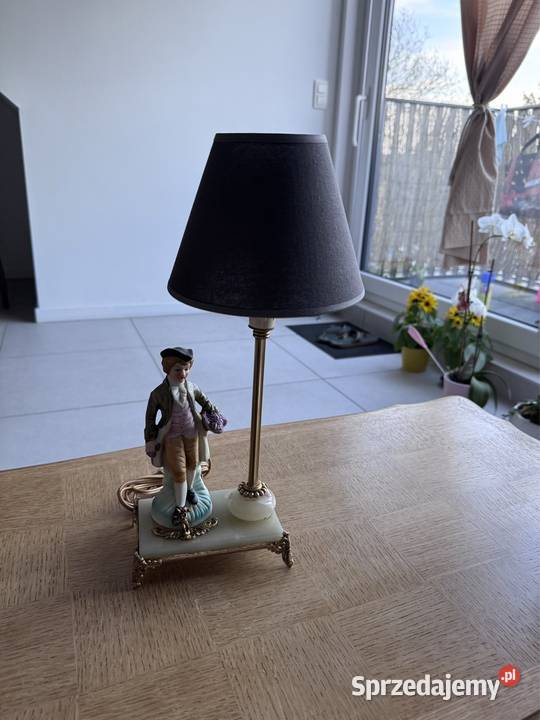 Lampka nocna Nowy Tomyśl sprzedam