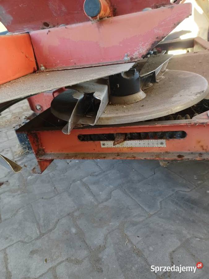 Rozsiewacz nawozu KHUN Kuhn