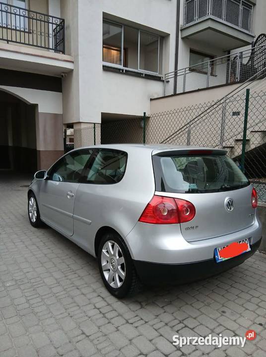 Na sprzedaż zadbany volkswagen Golf V Łomża sprzedam