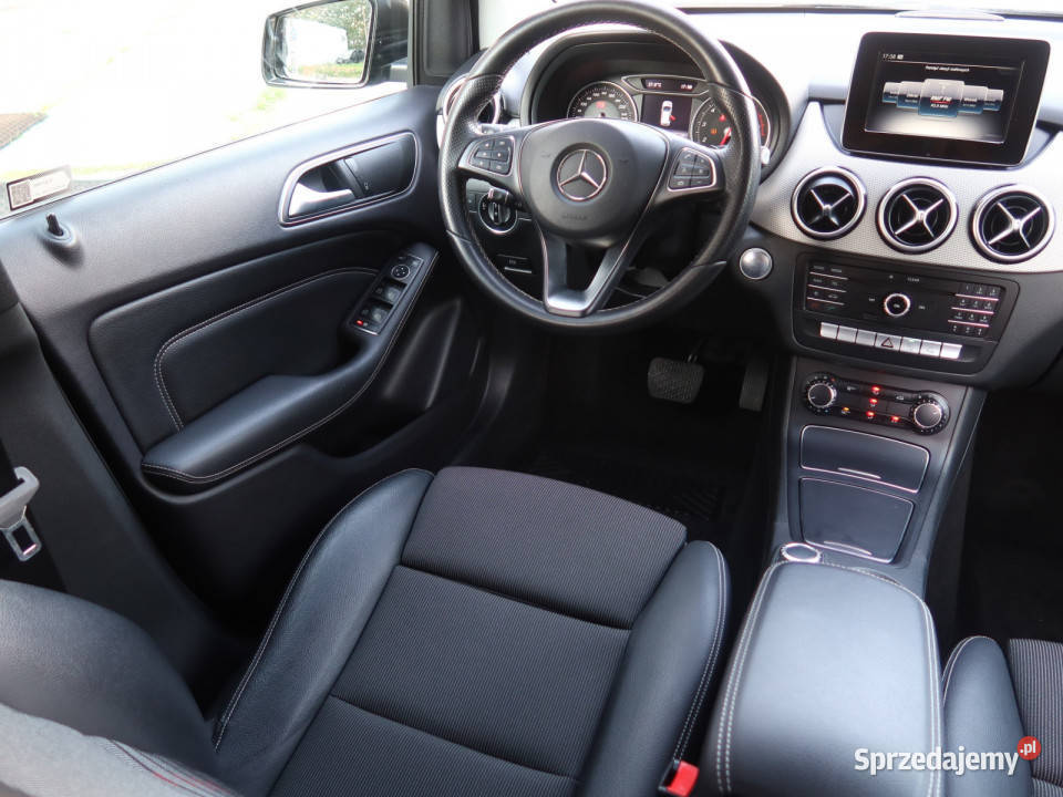 Mercedes B B 180 światła LED śląskie