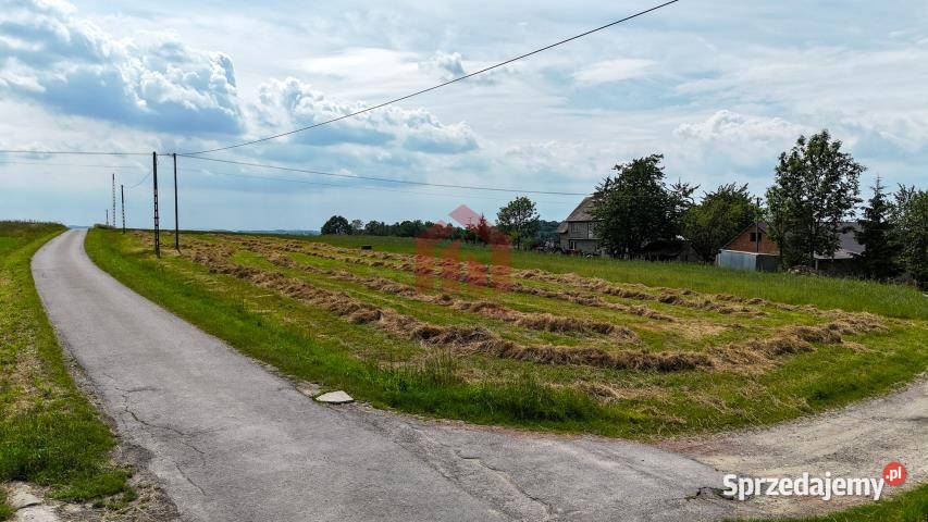 sprzedaży gruntu 2300m2 Broniszów