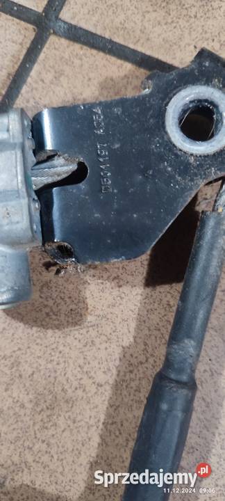 NAPINACZ PASA LEWY PRZÓD MASTER II MOVANO dostawcze Dobre Miasto sprzedam