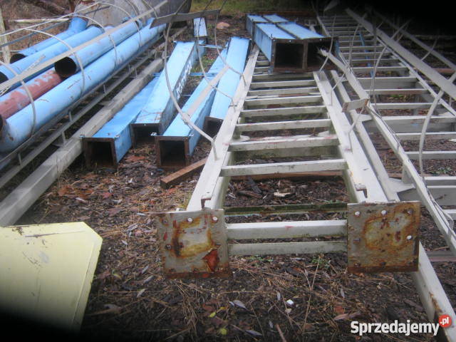 Podajnik kubełkowy Dubiecko