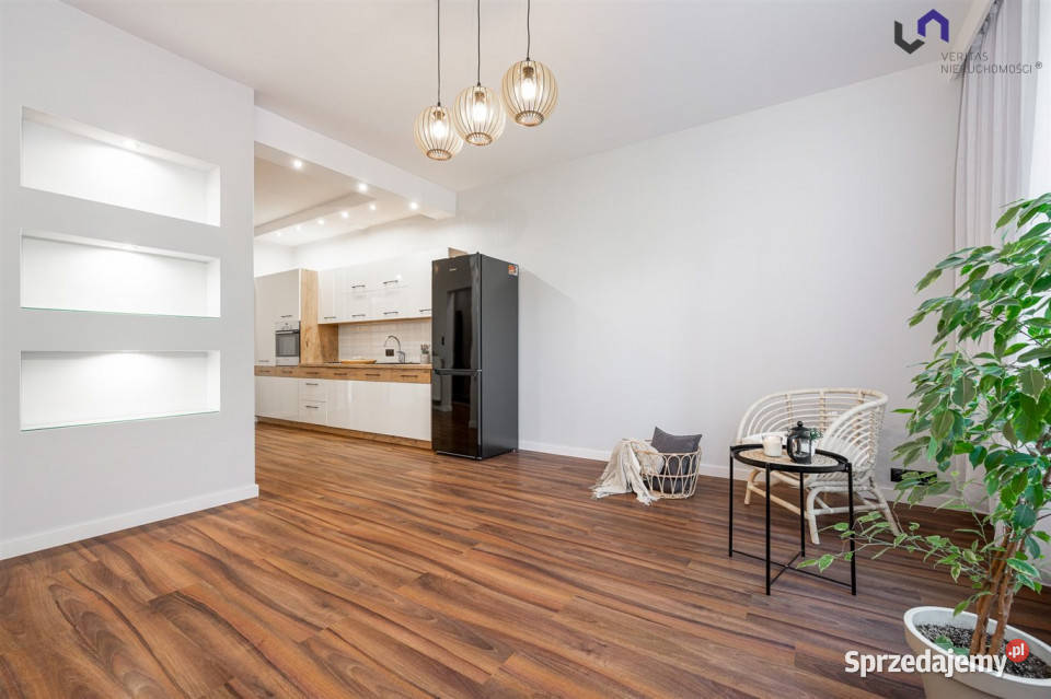 sprzedaży mieszkania Mikołów 6194m2 3pokojowe własność