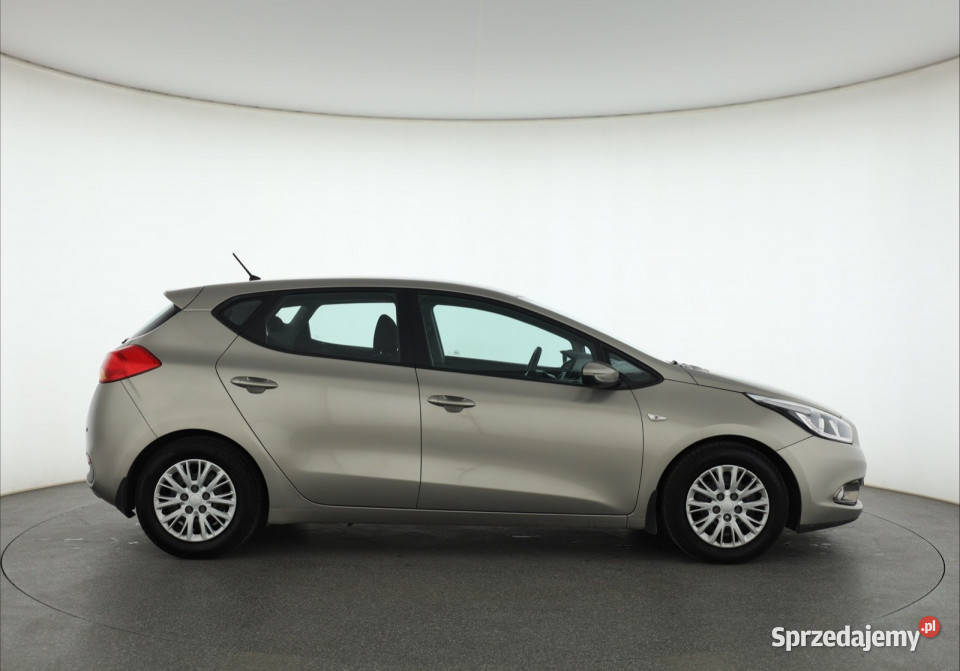 Kia Ceed 14 CVVT isofix mazowieckie Piaseczno sprzedam
