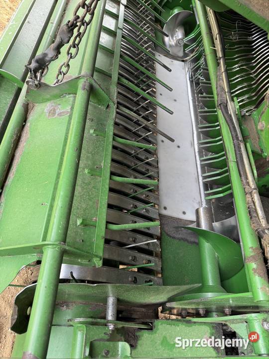 Prasa zwijająca McHale V660 Łuków