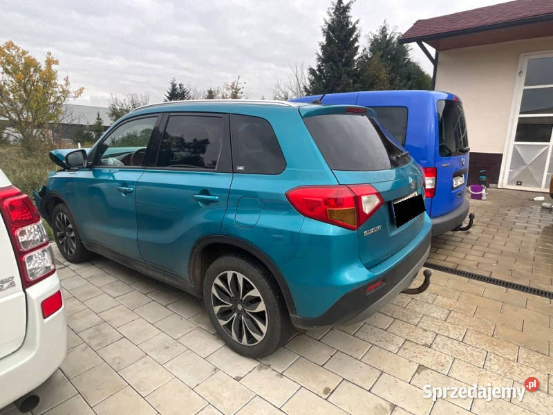 suzuki vitara 72016 16benzyna AWD4x4 automat uszkodzony sprzedam