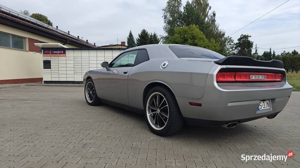 Dodge Challenger 36 V6 2014 benzynaLPG sprzedam 309KM Rudniki