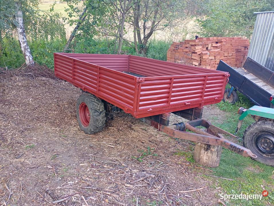 Przyczepa rolnicza z napędem do C330 i MF 255 Przyczepy rolnicze Maszyny rolnicze