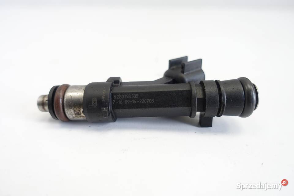 Ford Fiesta MK8 VIII 11 12V WTRYSKIWACZ wtrysk osobowe