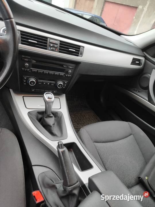 BMW e91 E90 polift OKAZJA grzane fotele niski Samochody osobowe sprzedam