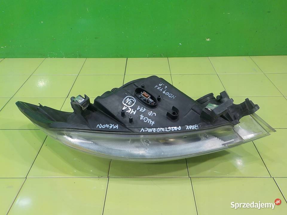 FORD KUGA MK1 I 09r 5D XENON lampa lewa przod