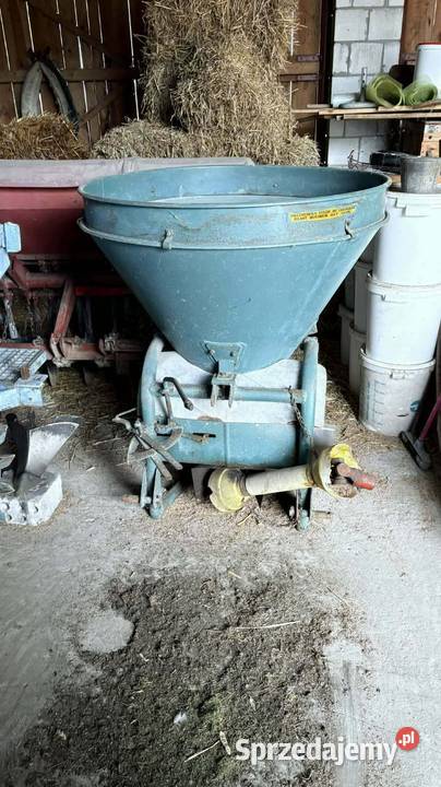 SPRZEDAM Rozsiewacz Siewnik Opryskiwacz Pozostałe Pisary sprzedam