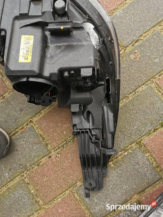 Lampa Lampy SsangYong korando 22r Tivoli SsangYong Buk sprzedam