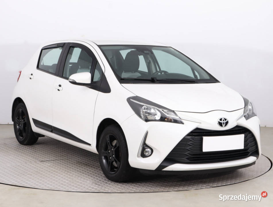 Toyota Yaris 15 Dual VVTi nieuszkodzony