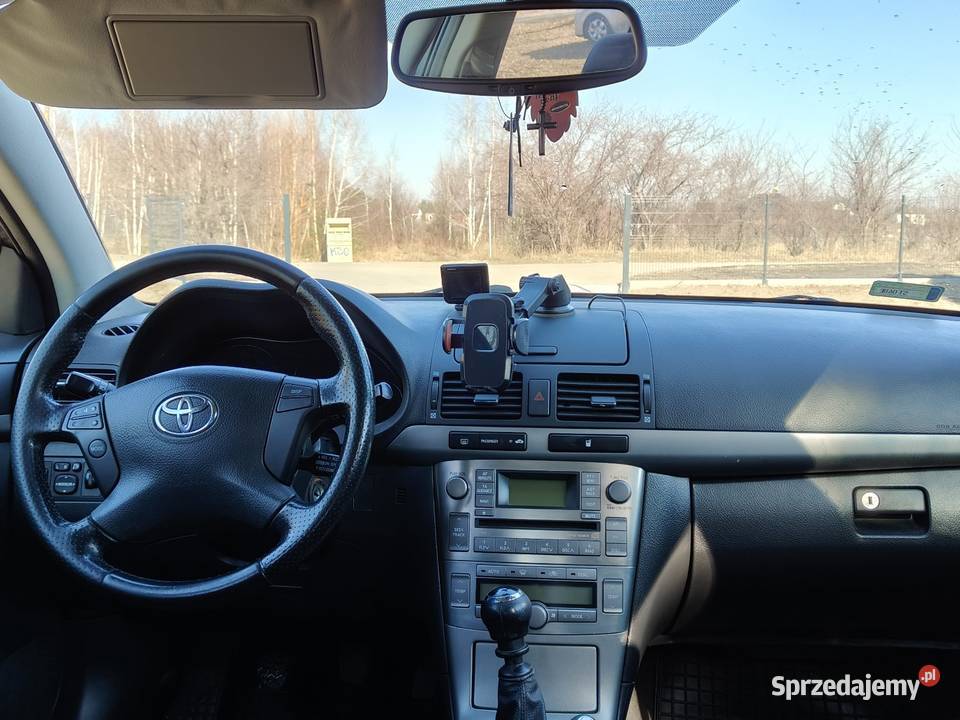 Toyota Avensis 20d4d sprzedam zamienie manualna Konin