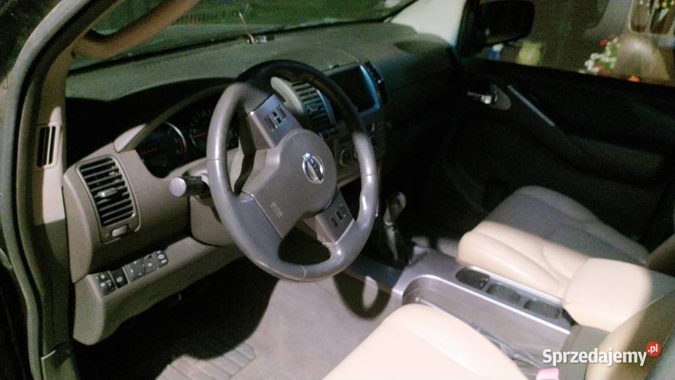 Nissan Pathfinder 4x4 7 osobowy Zarejestrowany w Polsce Konin