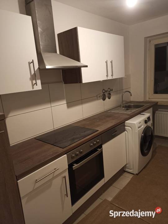 Nowoczesna w pełni kuchnia Mnich