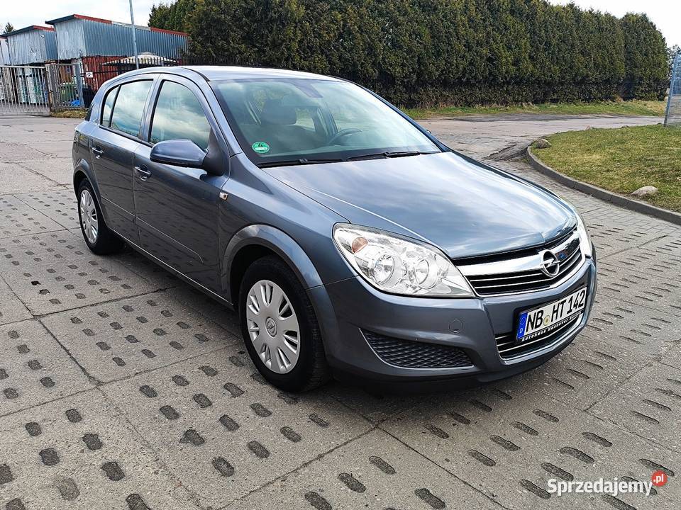Opel Astra G 14 sprowadzony Klimatronic 245 immobilizer Opel Słupsk