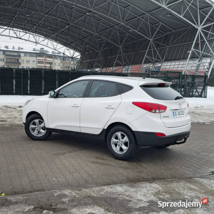 Hyundai ix35 Hyundai ix35 16 Benzyna 136 lakier metallic Ostrów Mazowiecka